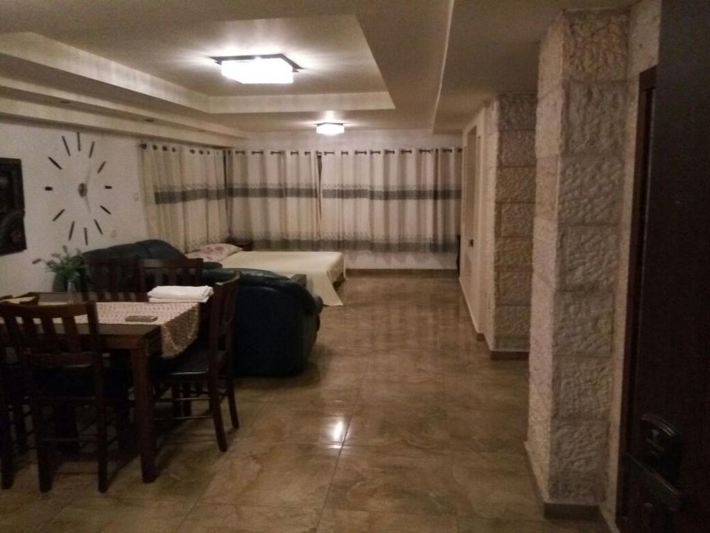 Tiberias Vacation Rental Exteriör bild