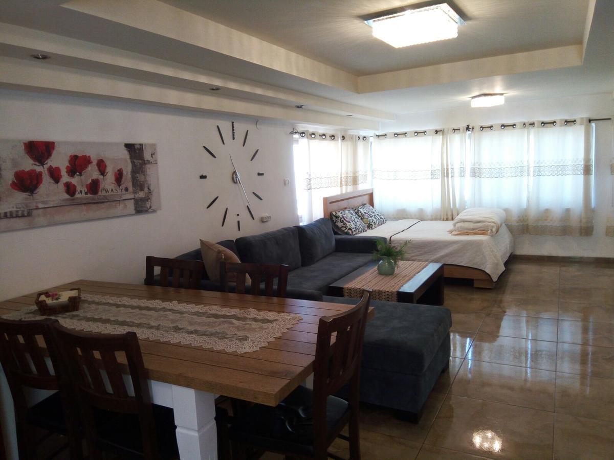 Tiberias Vacation Rental Exteriör bild